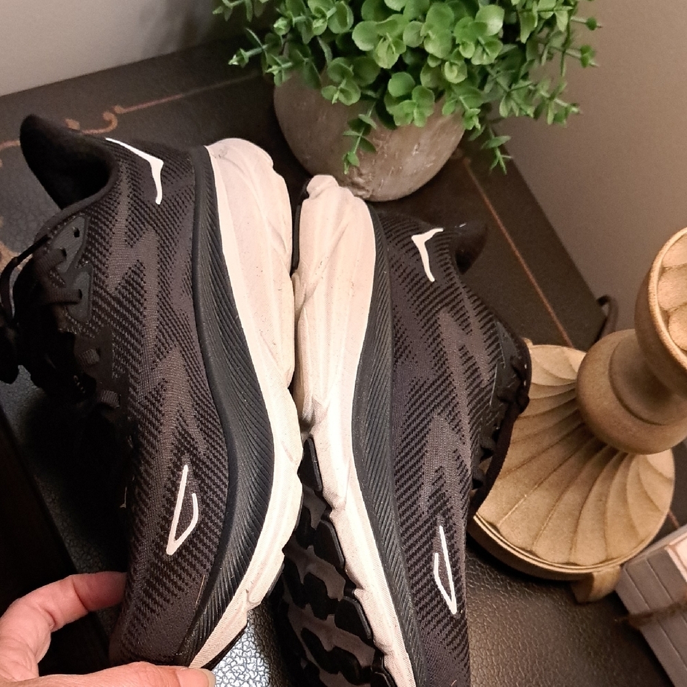 Hoka Men's Charcoal Athletic Shoes - Picture 5 of 6